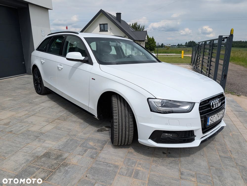 Audi A4 Avant 2.0 TDI DPF clean diesel multitronic S line Sportpaket - 13