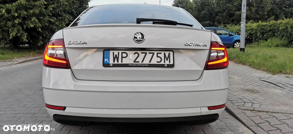 Skoda Octavia 1.5 TSI ACT Style DSG - 5