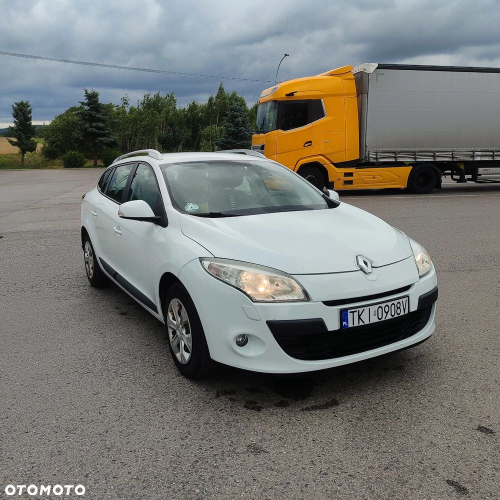 Renault Megane 1.5 dCi Authentique - 5