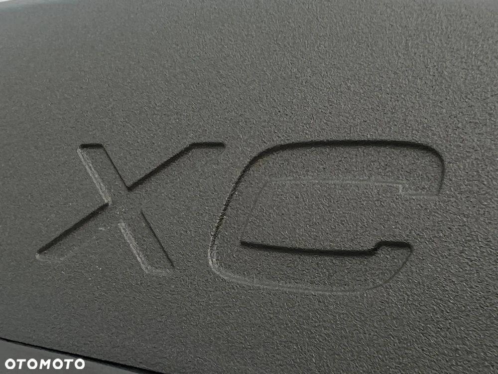 Volvo XC 70 D5 AWD Dynamic Summum - 21