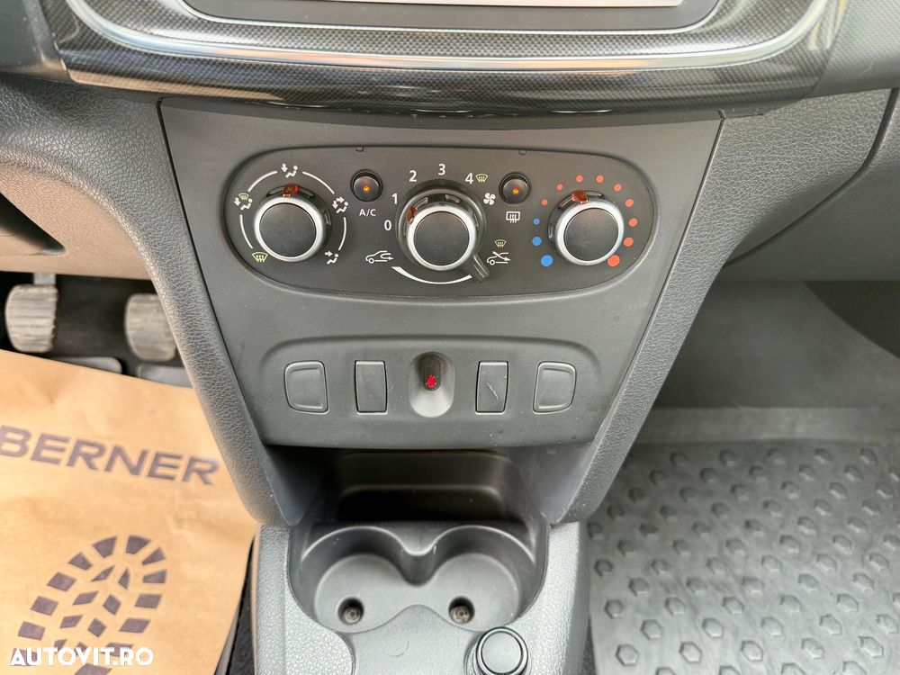 Dacia Logan 1.5 Blue dCi Laureate - 11