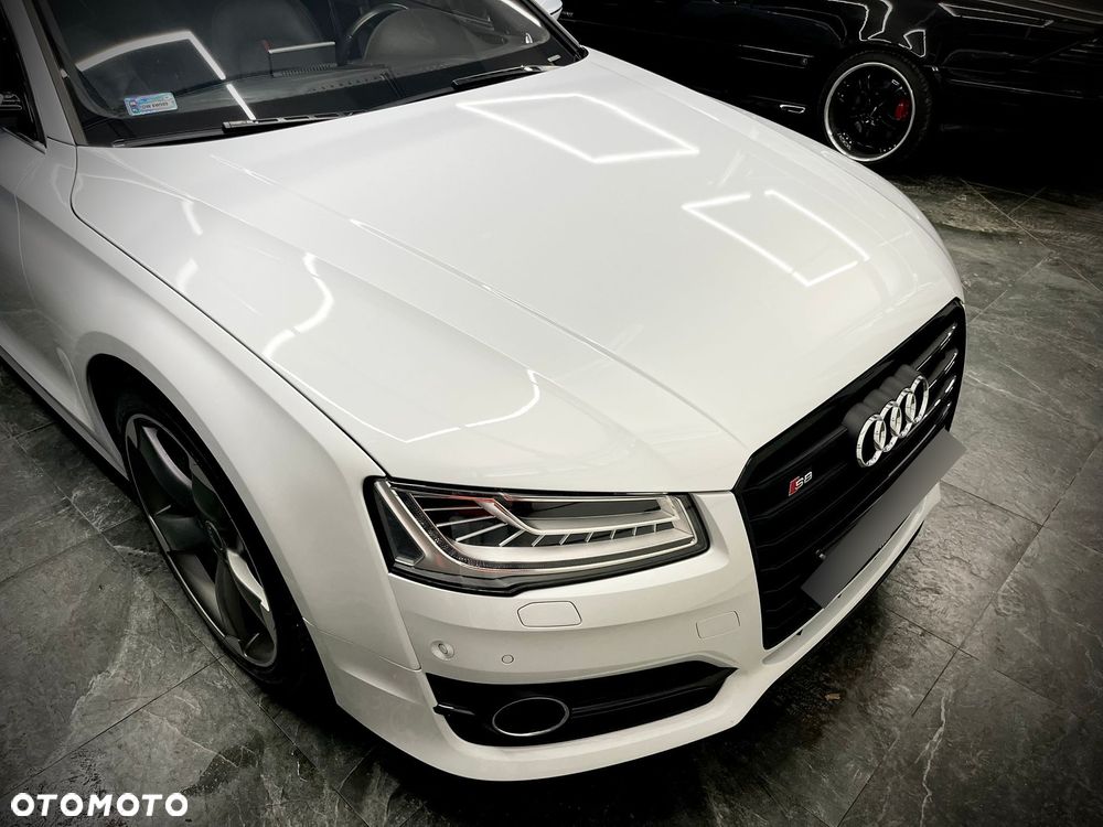 Audi A8 4.2 TDI DPF (clean diesel) quattro tiptronic - 10