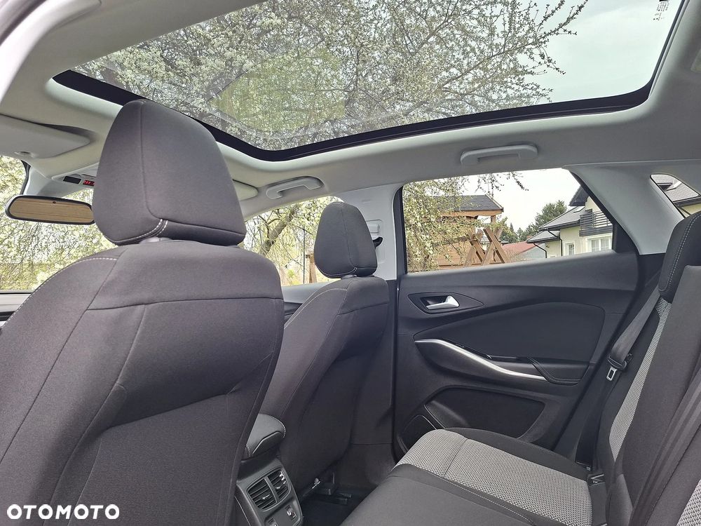 Opel Grandland X - 15