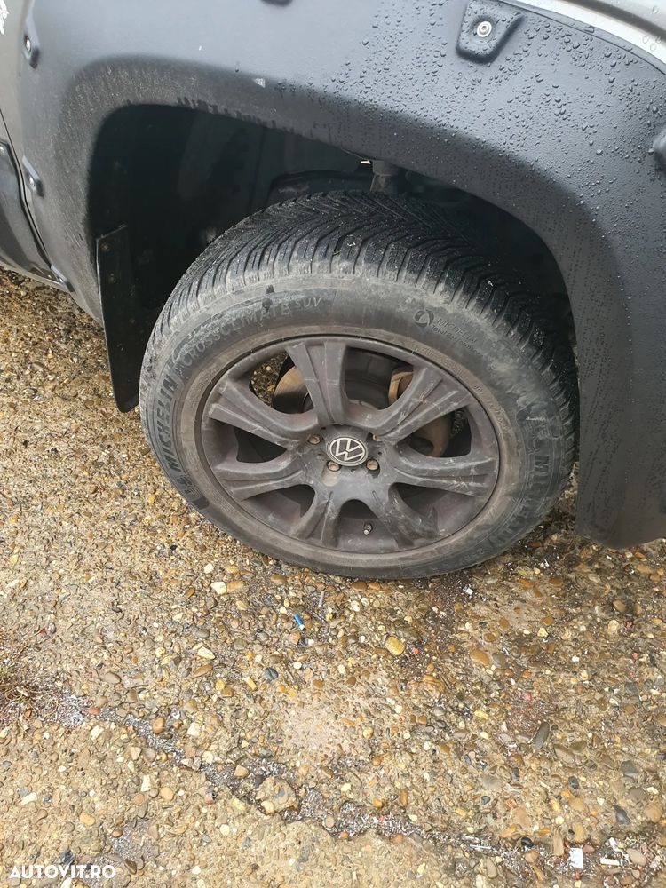 Volkswagen Amarok 2.0 BiTDI - 15