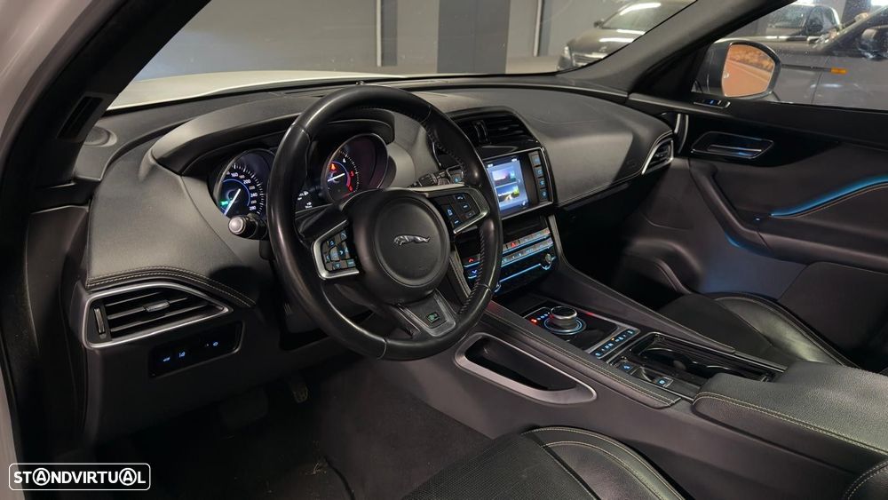 Jaguar F-Pace 2.0 i4D R-Sport AWD Aut. - 10