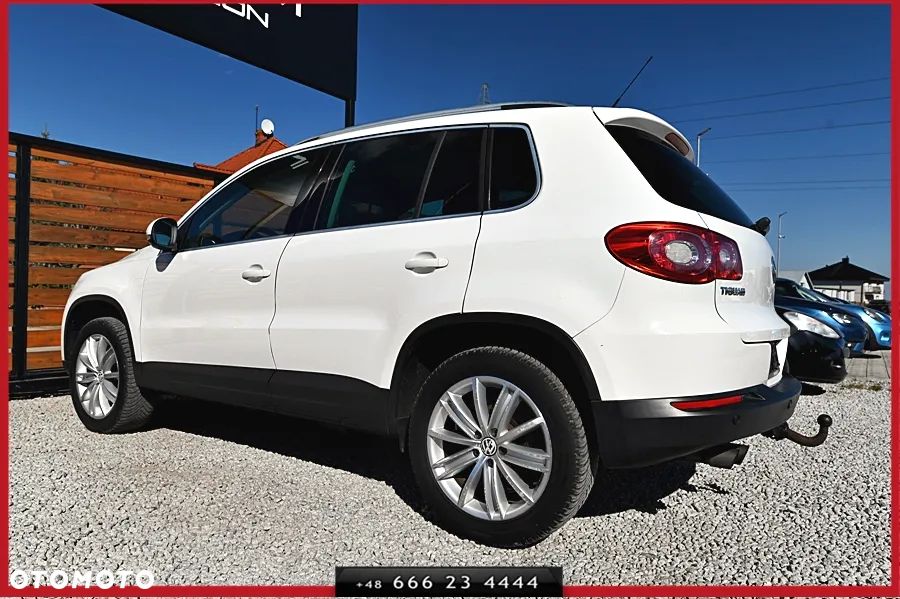 Volkswagen Tiguan - 9