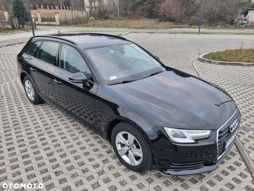 Audi A4 Avant 2.0 TDI - 16