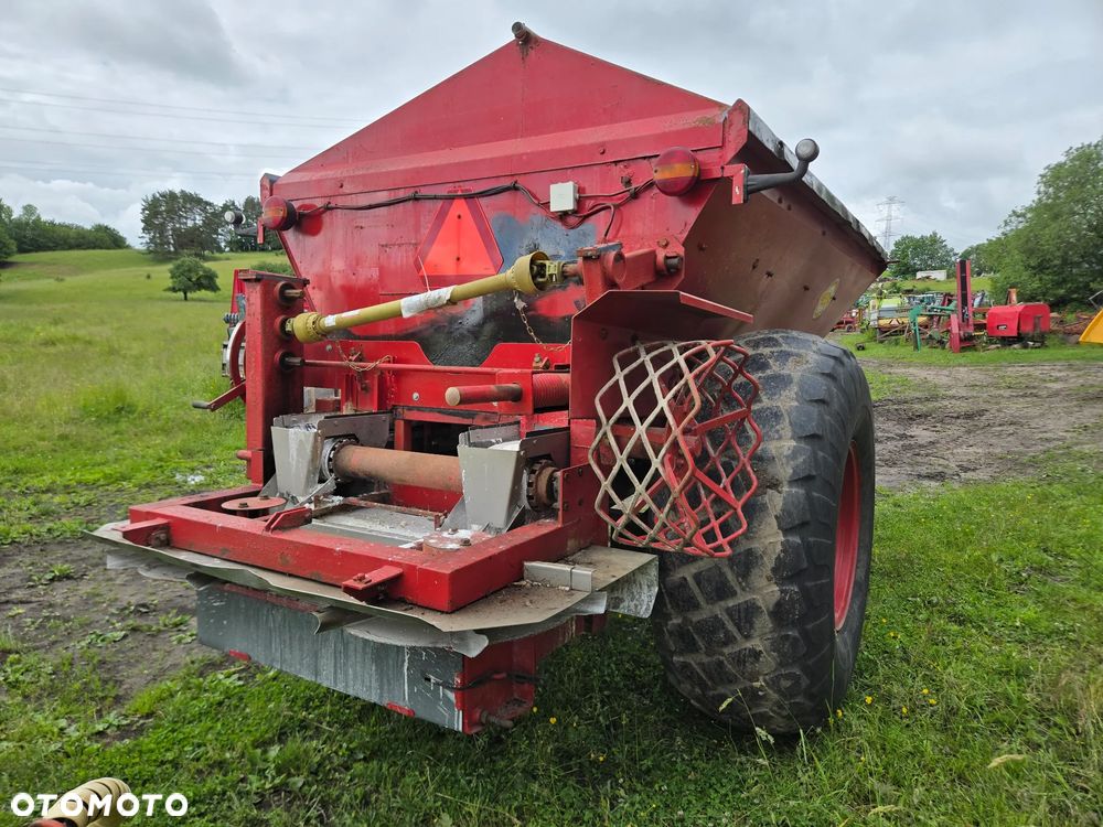 Bredal B-6 Rozsiewacz Wapna 6000kg - 6