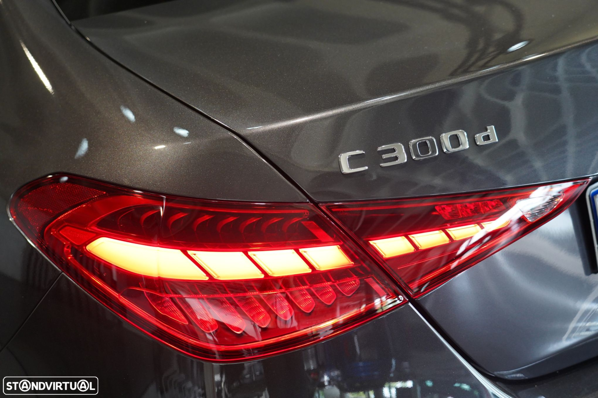 Mercedes-Benz C 300 d AMG Line - 42