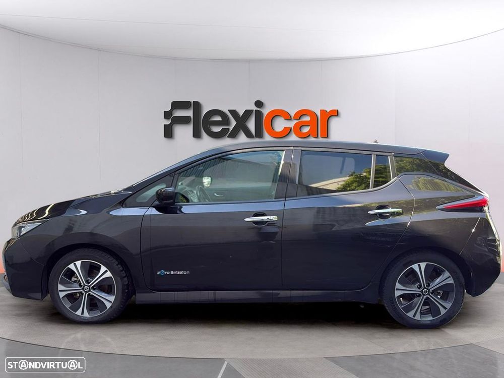 Nissan Leaf - 4