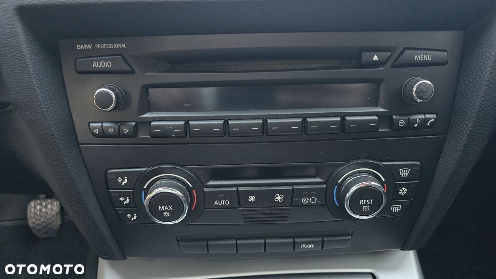 BMW Seria 3 320d DPF - 29