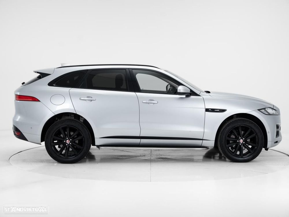 Jaguar F-Pace - 3