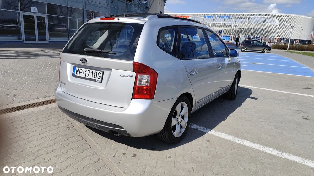 Kia Carens 2.0 CRDi Freedom 7os - 4