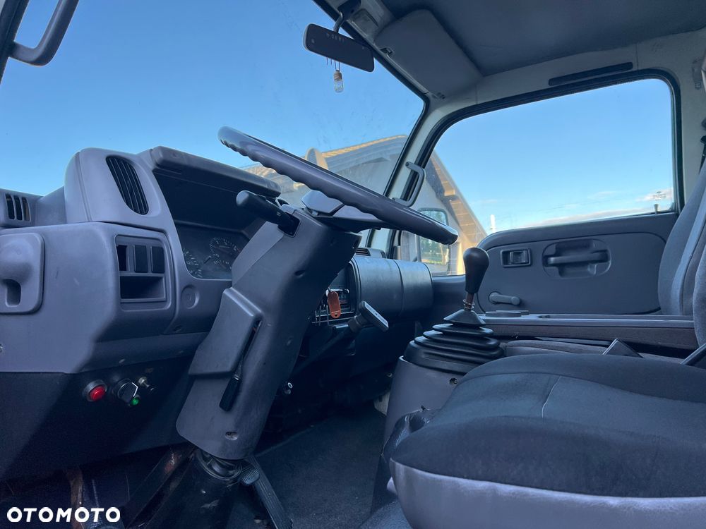 Nissan CABSTAR - 34