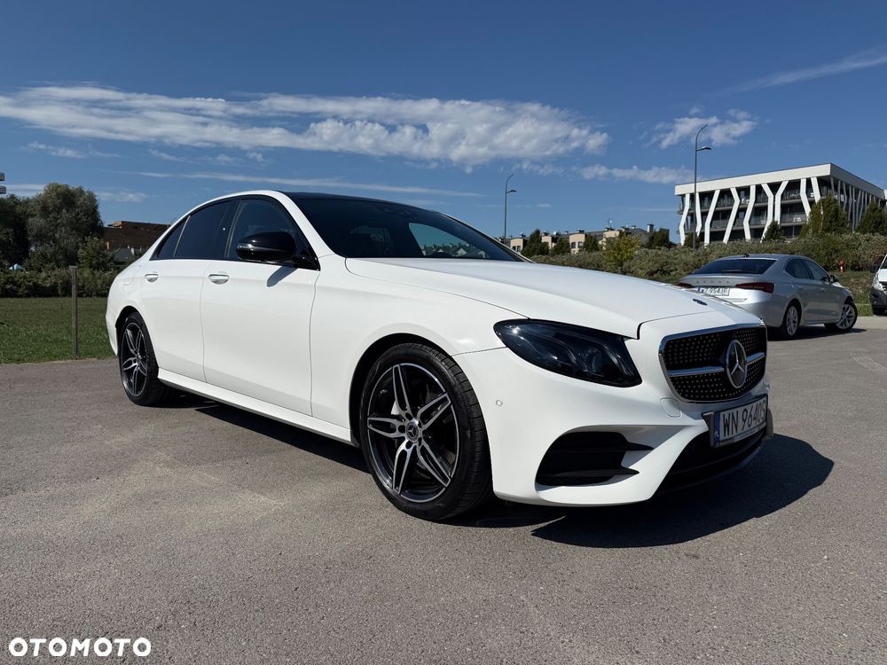 Mercedes-Benz Klasa E 220 d 4-Matic 9G-TRONIC - 10