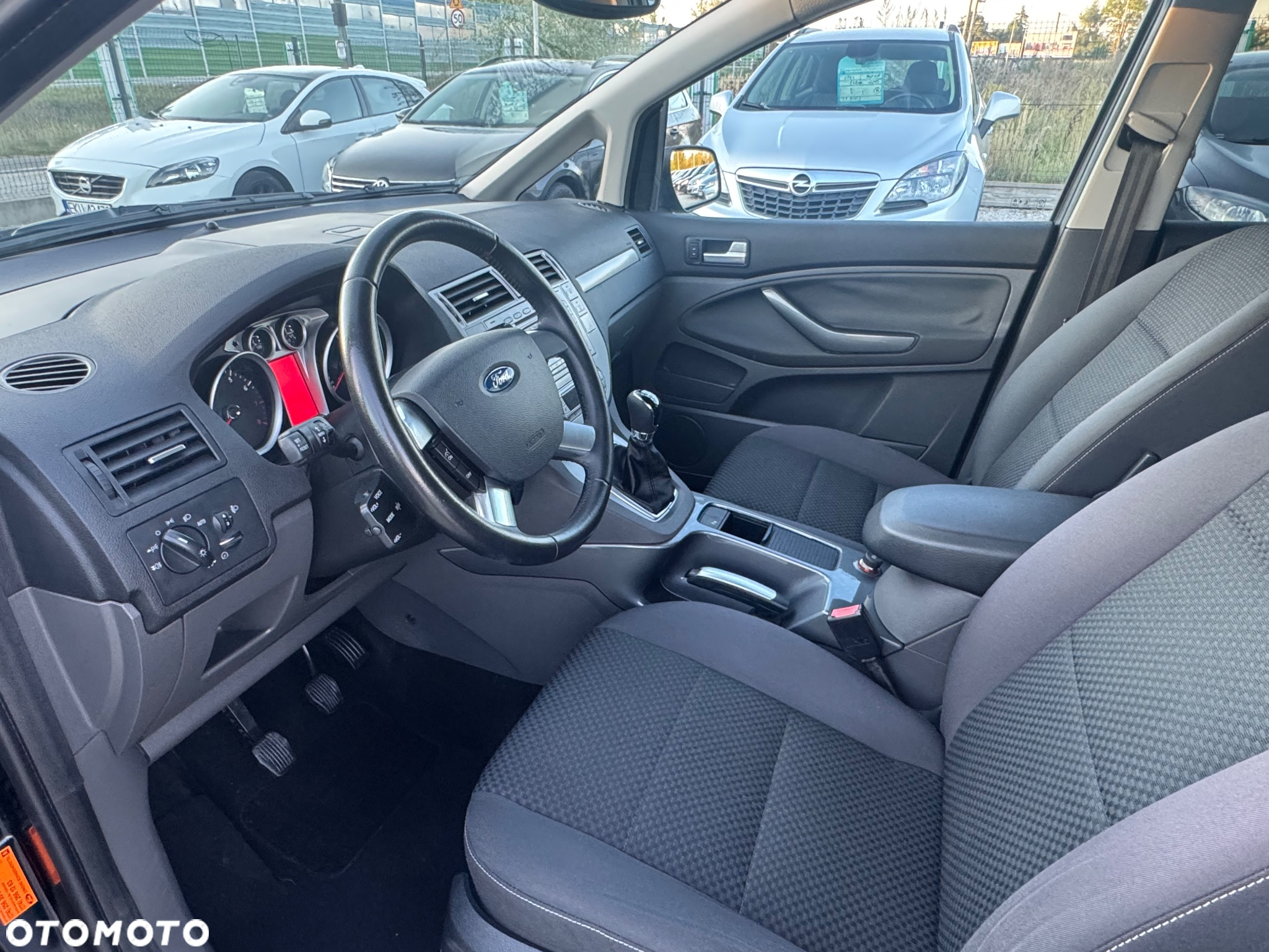Ford C-MAX 1.8 Ghia - 16