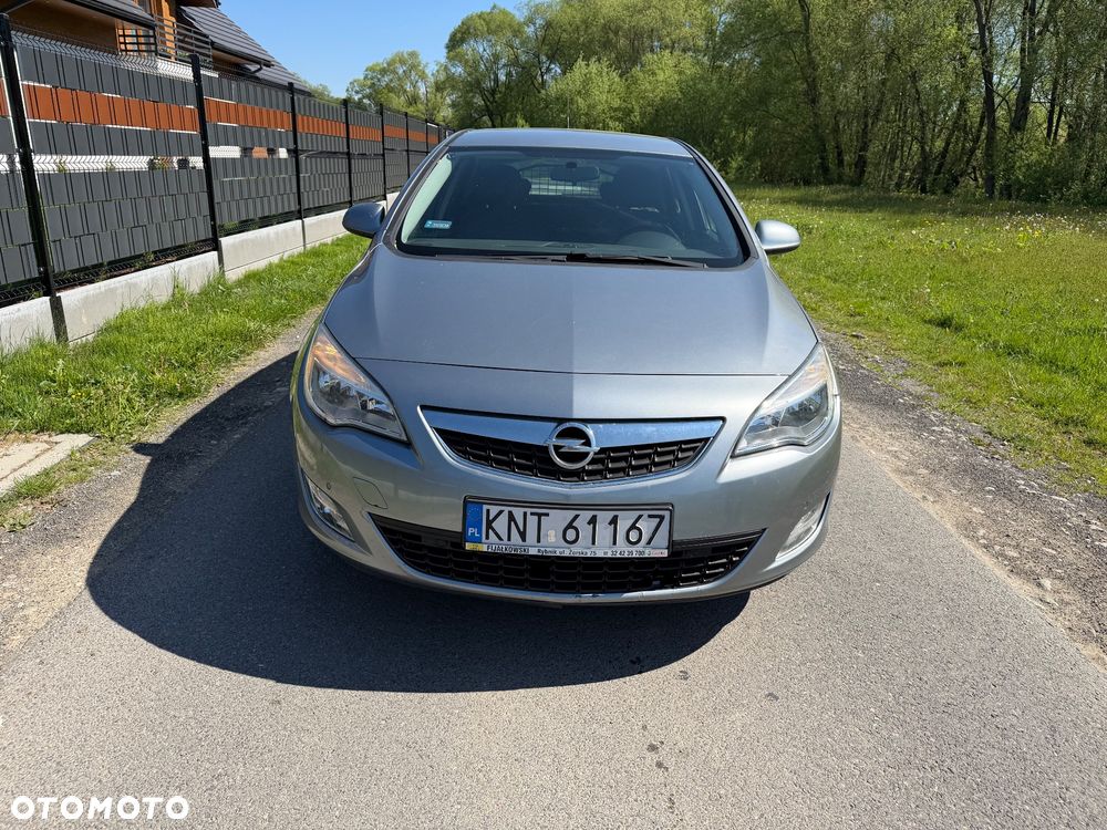 Opel Astra 1.4 Essentia - 8