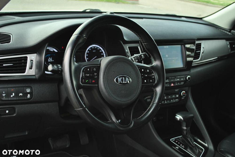 Kia Niro 1.6 GDI Hybrid L Business Line - 20