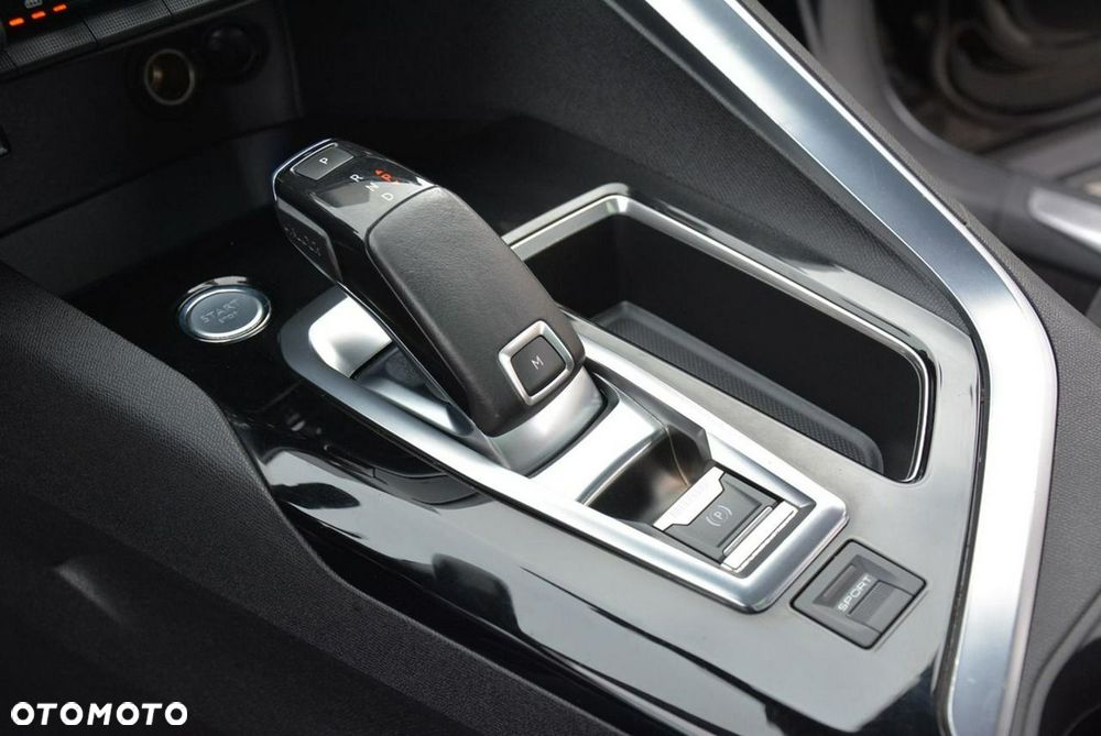 Peugeot 5008 2.0 BlueHDI GT S&S EAT8 - 30
