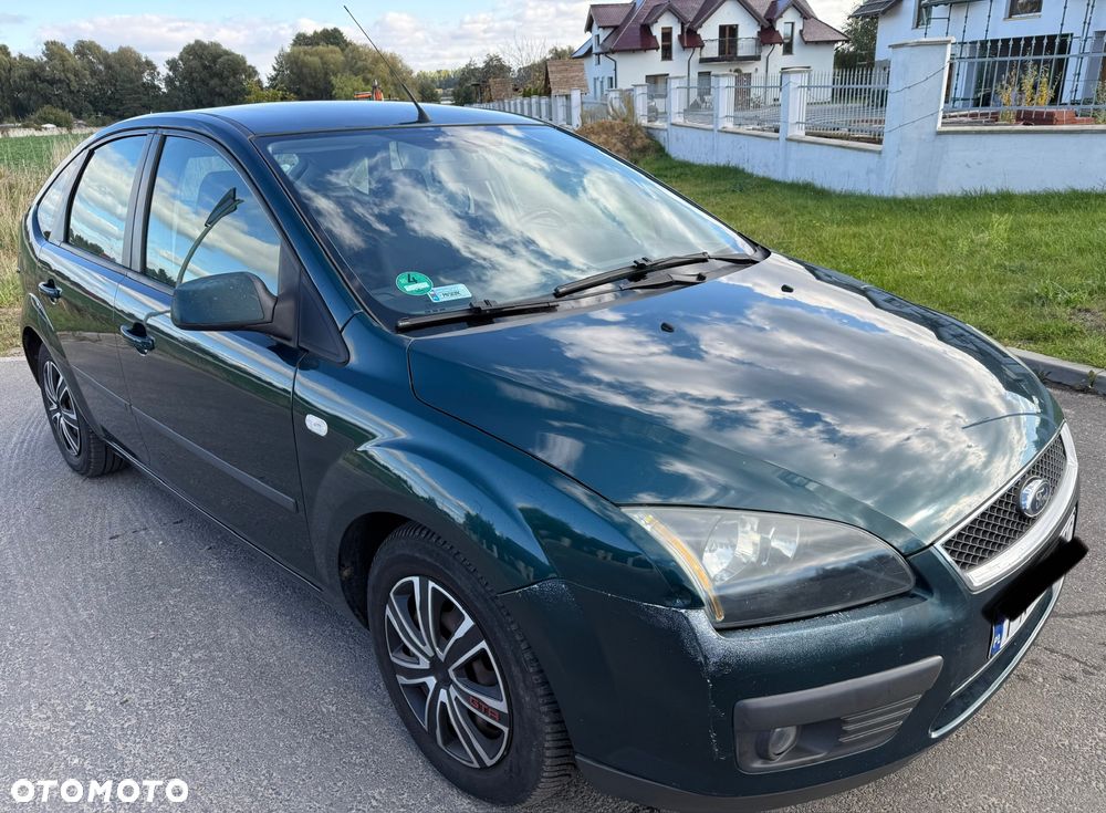 Ford Focus 1.6 Ti-VCT Ghia - 2