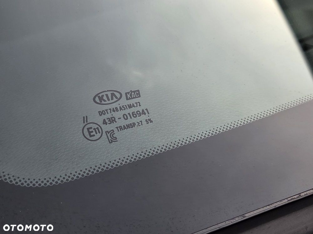 Kia Rio 1.2 Dream Team Edition - 25