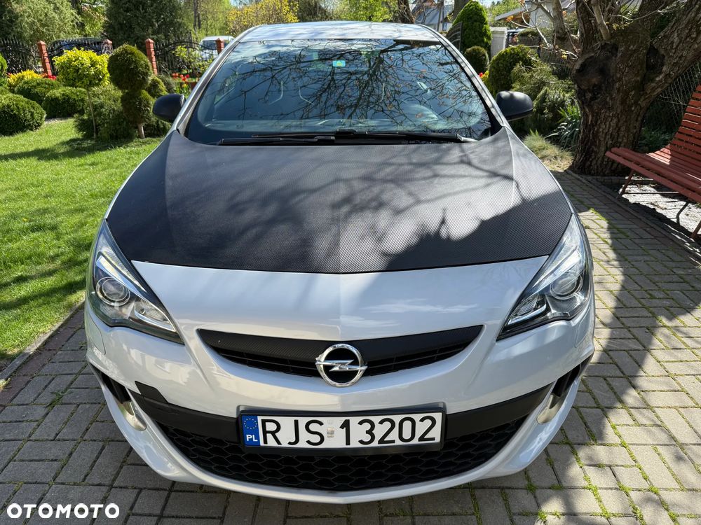 Opel Astra IV GTC OPC - 25