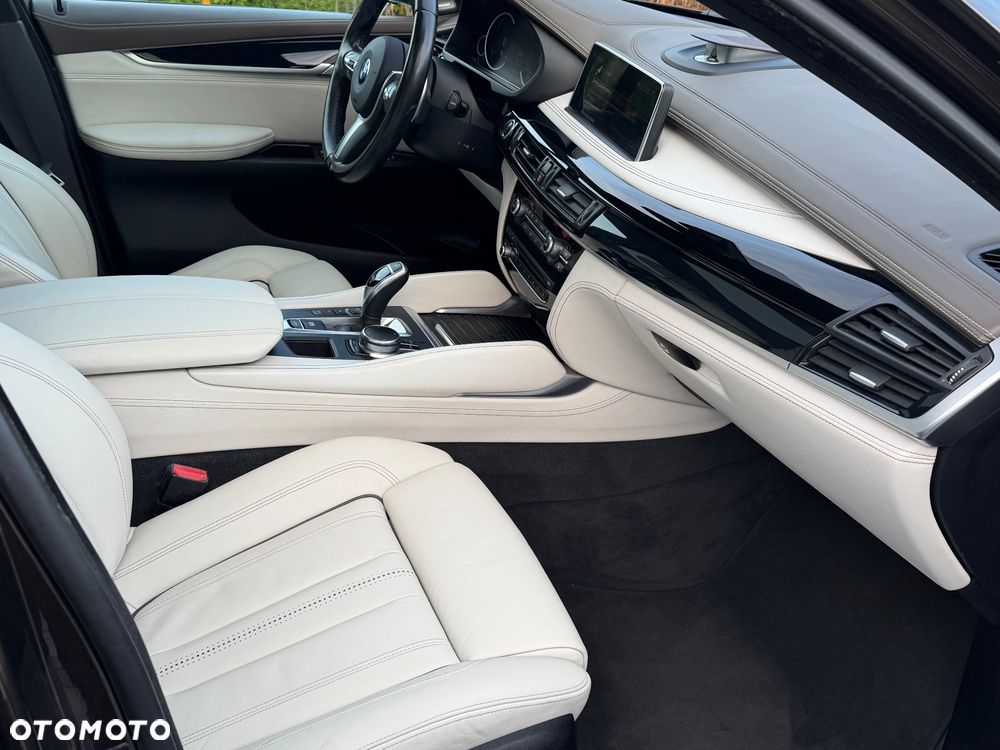 BMW X6 - 16