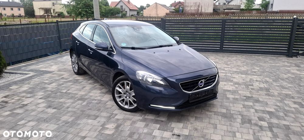 Volvo V40 D4 Drive-E Summum - 1