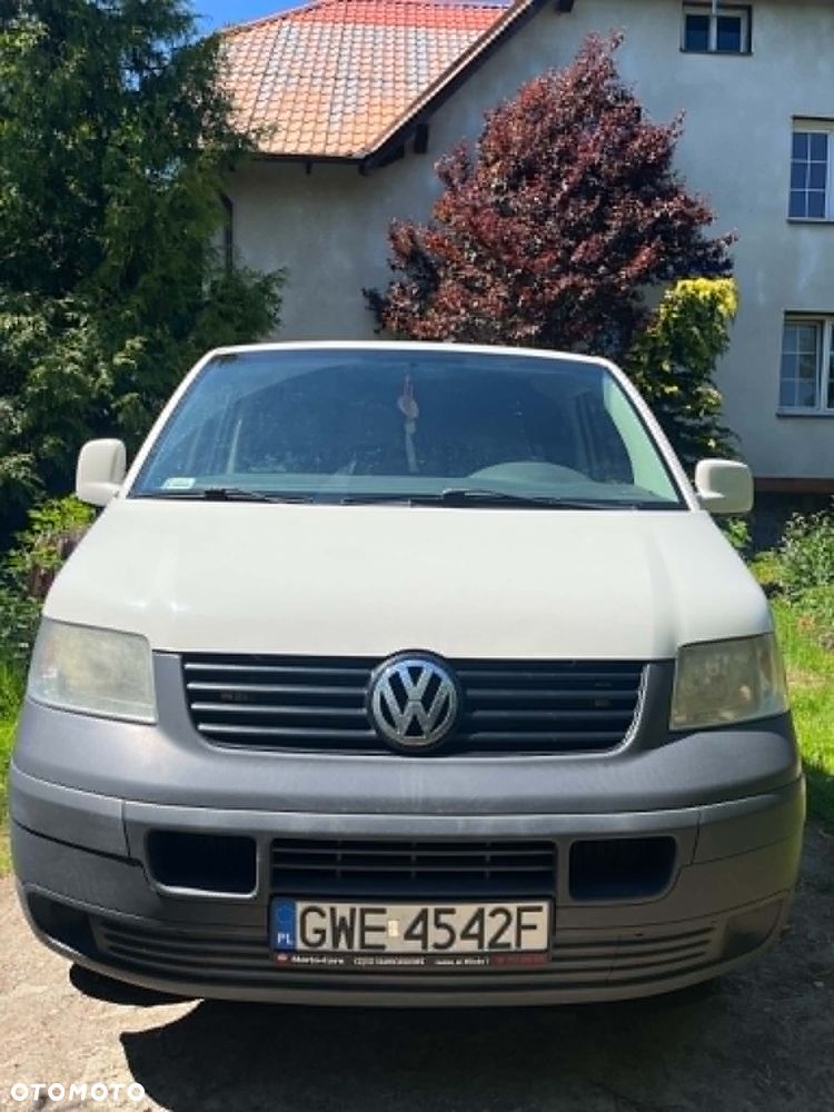 Volkswagen Transporter - 2