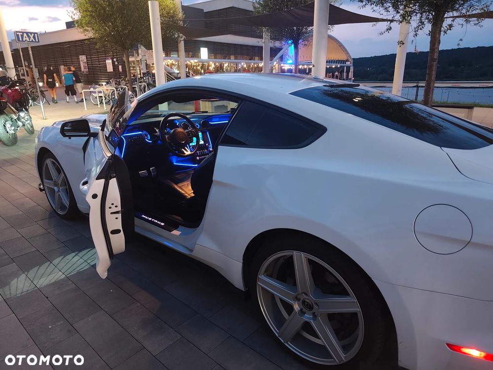 Ford Mustang 2.3 EcoBoost - 33