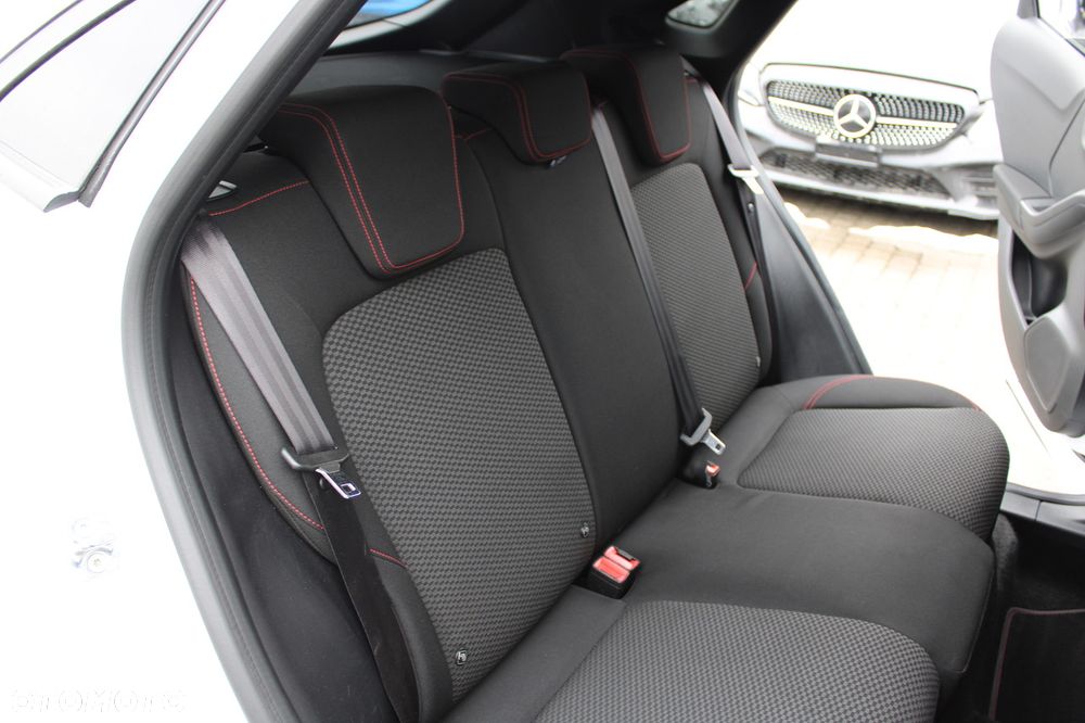 Ford Puma 1.0 EcoBoost Hybrid ST-LINE X - 33
