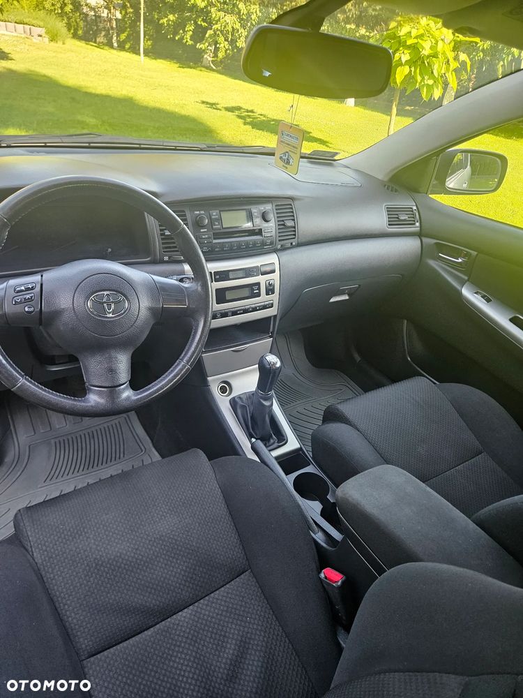 Toyota Corolla 1.6 VVT-i Prestige - 9