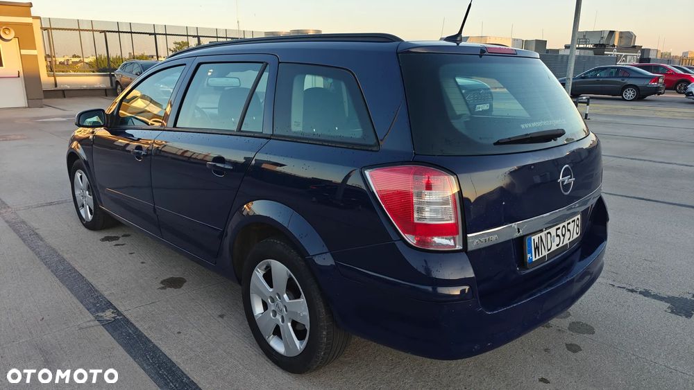 Opel Astra 1.6 Fun - 10