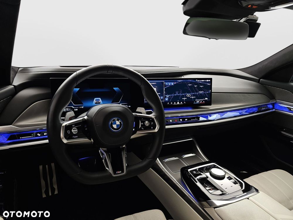 BMW Seria 7 750e PHEV xDrive M Sport sport - 9