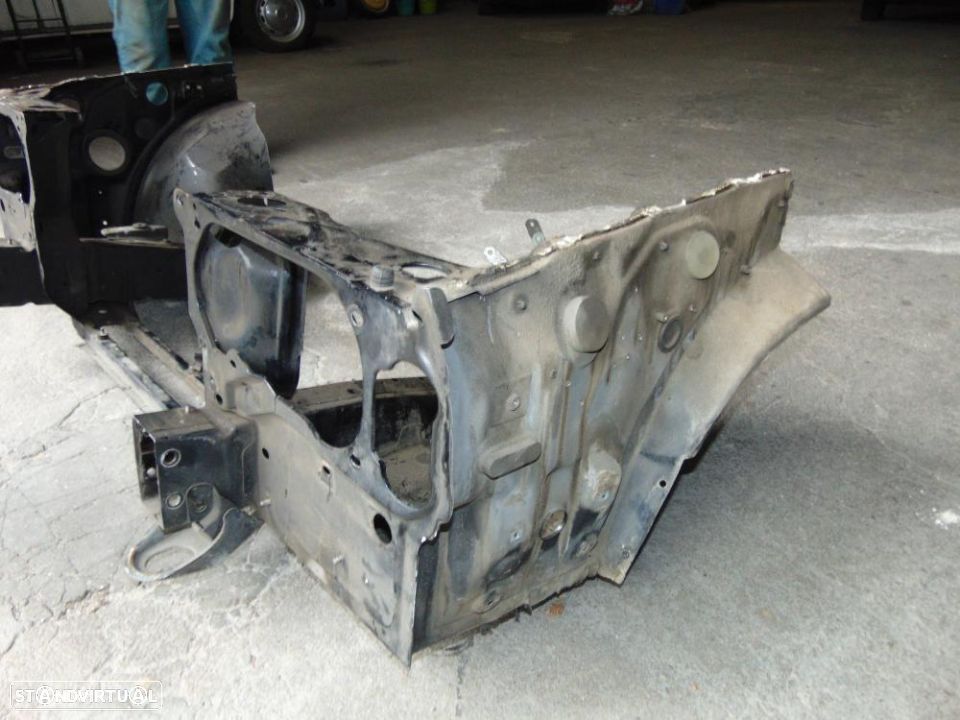 Volvo 780 Turbo Coupê frente de chapa - 4