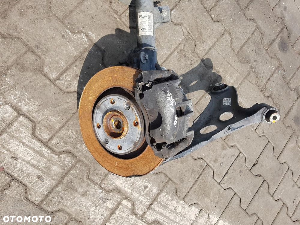OPEL CORSA F 2019r- 1.2 VTI WAHACZ AMORTYZATOR ZWROTNICA PRAWA PRZÓD - 2