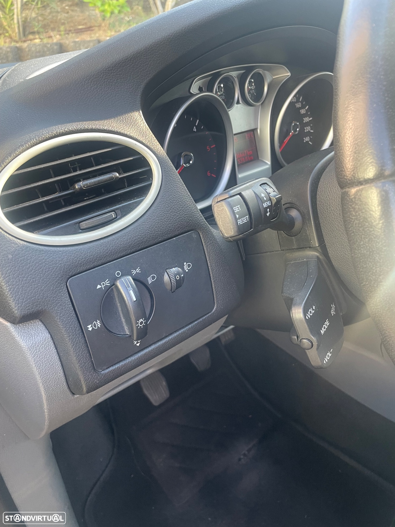 Ford Focus 1.6 TDCi Titanium - 8