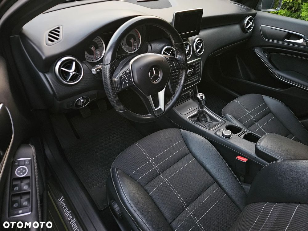 Mercedes-Benz Klasa A 200 (BlueEFFICIENCY) Urban - 21