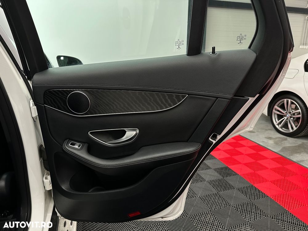 Mercedes-Benz GLC - 20