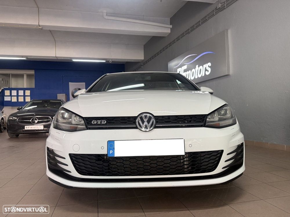 VW Golf 2.0 TDI GTD - 26