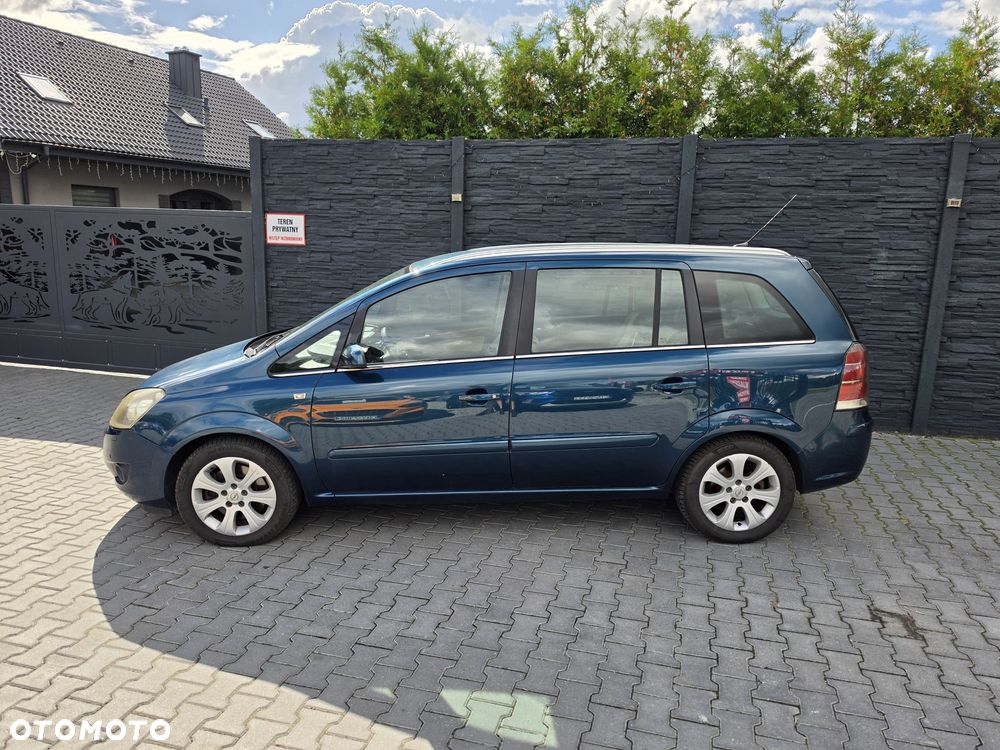 Opel Zafira - 3