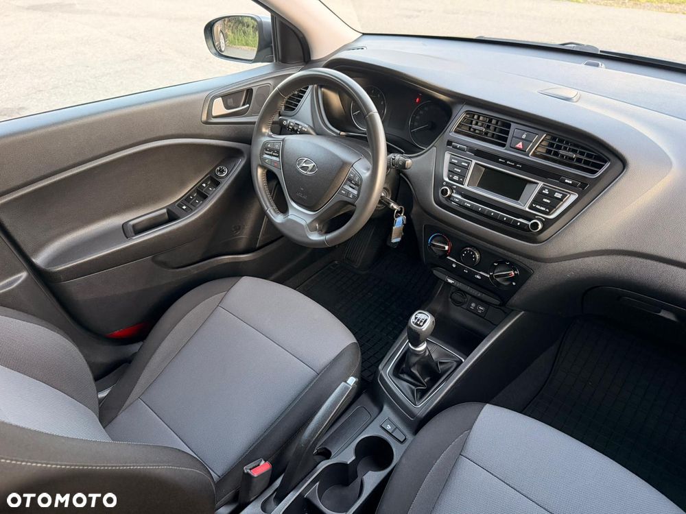 Hyundai i20 1.2 Comfort - 14