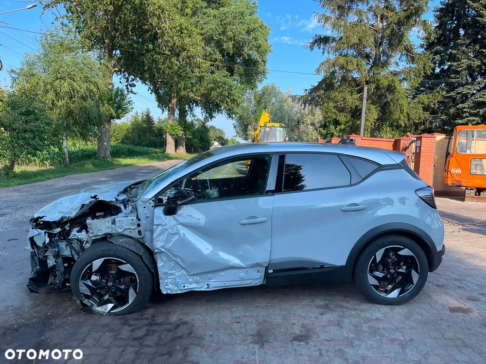 Renault Captur 1.8 E-TECH Full Hybrid 160 Techno - 32