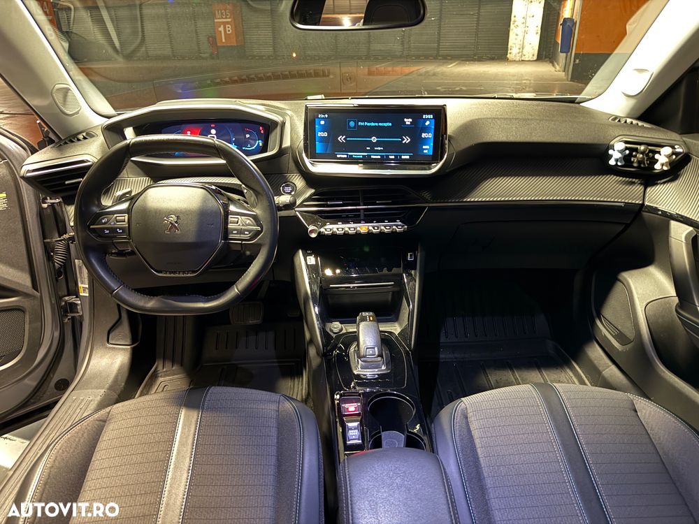 Peugeot 2008 - 6