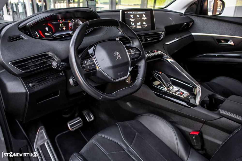 Peugeot 5008 BlueHDI 130 EAT8 Crossway - 22