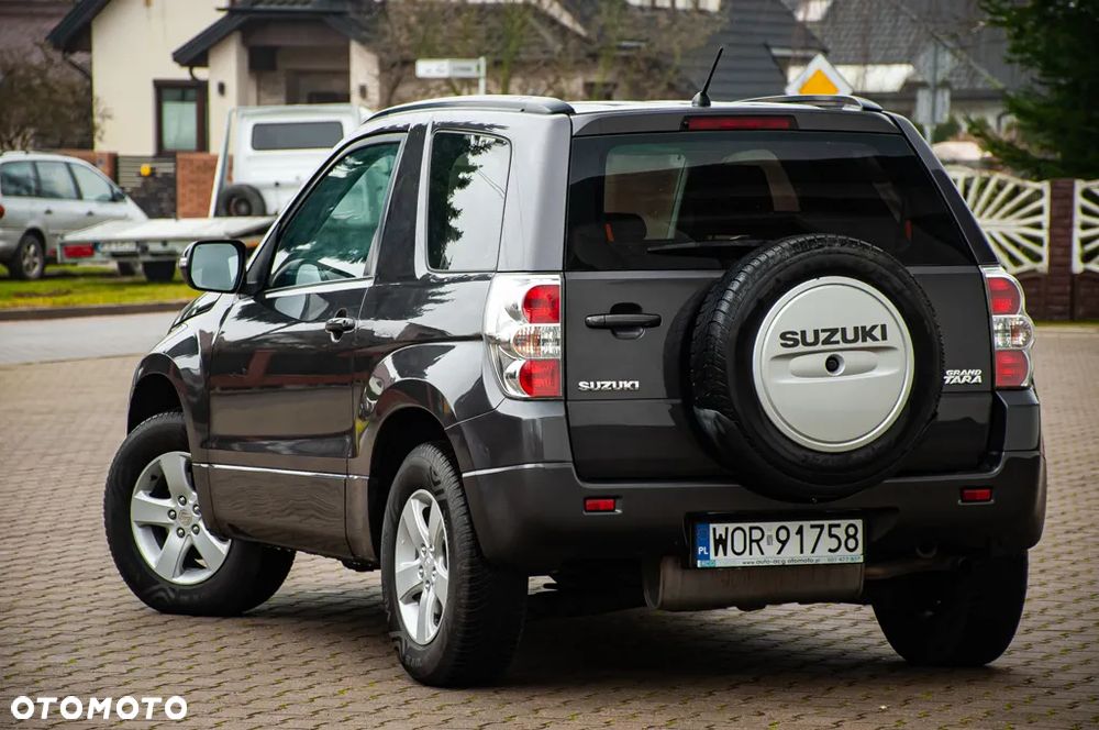 Suzuki Grand Vitara 1.6 Club - 3