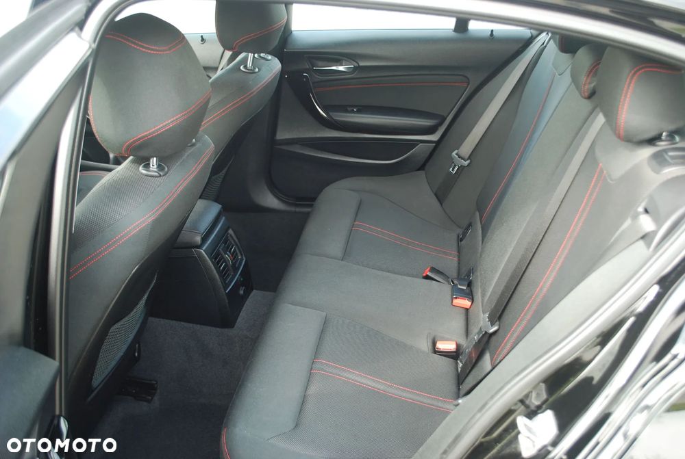 BMW Seria 1 118d Sport Line - 35