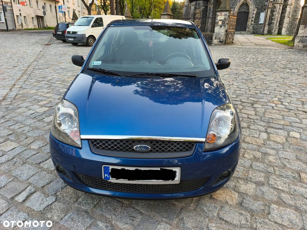 Ford Fiesta - 8