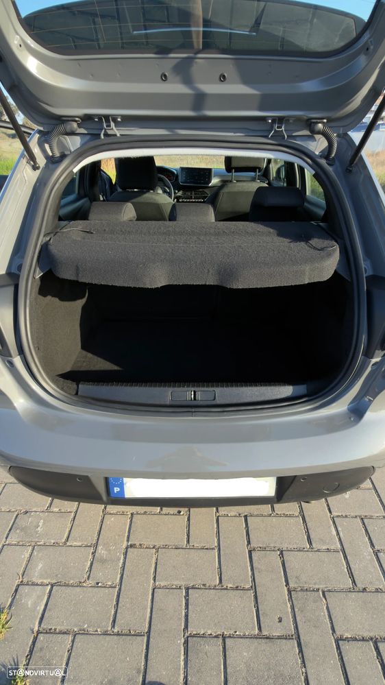 Peugeot 208 1.2 PureTech Active - 18