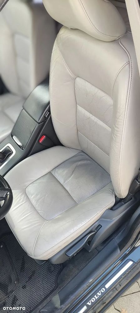 Volvo V70 2.0T Kinetic - 10